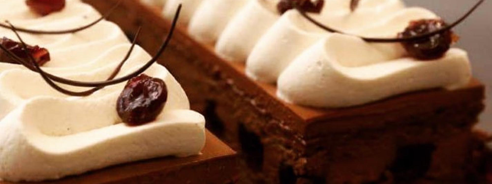 PEPPE LEOTTA ALTA FORMAZIONE CORSI CONPAIT-SICILIA SCUOLA CORSO IL CIOCCOLATO IN PASTICCERIA A 360° CON IL MAESTRO RICCARDO MAGNI