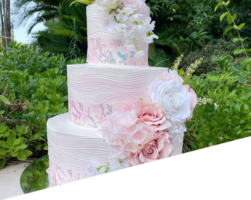 MONTAGGIO, STUCCATURA E DECORAZIONE CON PANNA SULLE TORTE DA RICORRENZA title