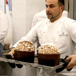 PEPPE LEOTTA ALTA FORMAZIONE CORSI CONPAIT-SICILIA SCUOLA PASTICCERIA CORSO LE MILLE SFUMATURE DEL PANETTONE E LA GESTIONE DEL LIEVITO MADRE CON IL CAMPIONE DEL MONDO FABRIZIO DONATONE