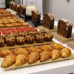 PEPPE LEOTTA ALTA FORMAZIONE CORSI CONPAIT-SICILIA SCUOLA PASTICCERIA CORSO LE MILLE SFUMATURE DEL PANETTONE E LA GESTIONE DEL LIEVITO MADRE CON IL CAMPIONE DEL MONDO FABRIZIO DONATONE