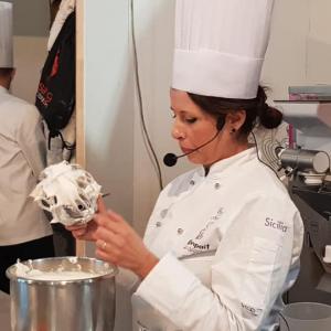 LA PASTICCERIA PER INTOLLERANTI - ENZA ARENA VEGANOK - CONPAIT-SICILIA PEPPE LEOTTA