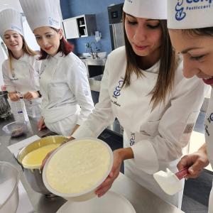 PEPPE LEOTTA ALTA FORMAZIONE CORSI CONPAIT-SICILIA SCUOLA CORSO BASE PASTICCERIA CONPAIT CAST ALIMENTI